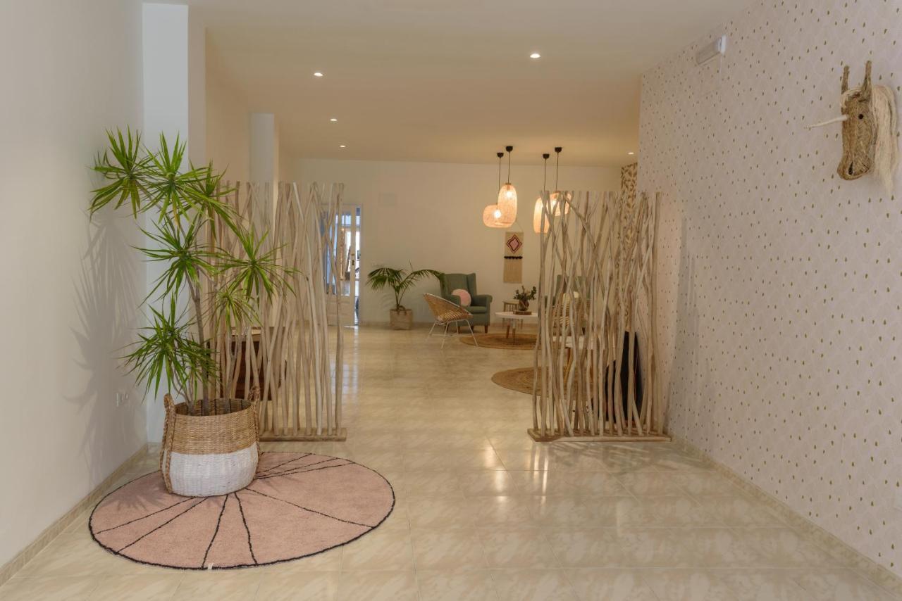 Hostal Beni Benicassim Exterior photo
