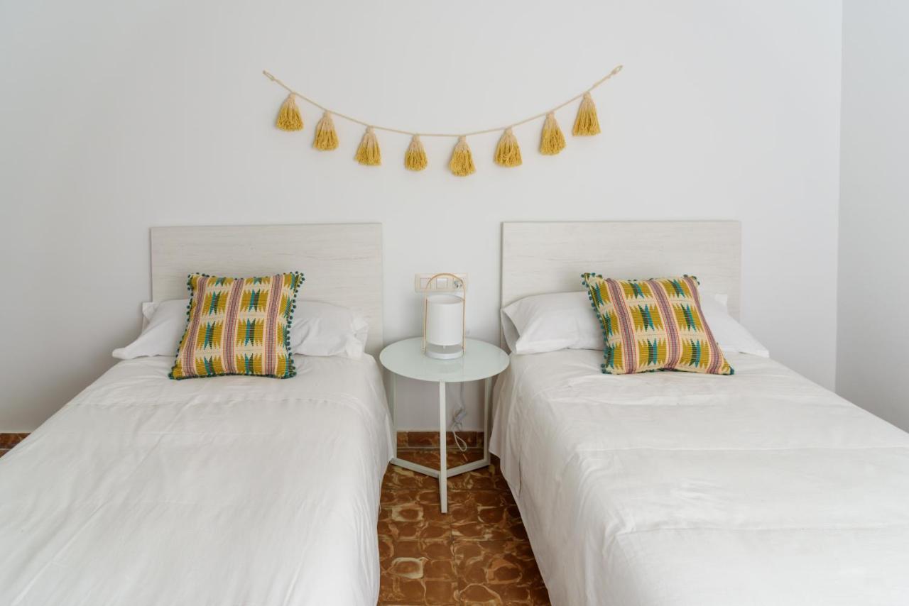 Hostal Beni Benicassim Exterior photo